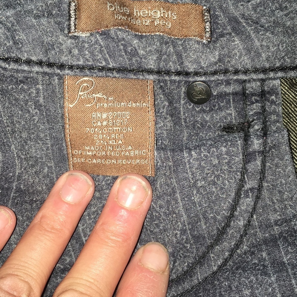 Paige Premium Denim 4-way stretch skinny jeans. - Picture 6 of 7